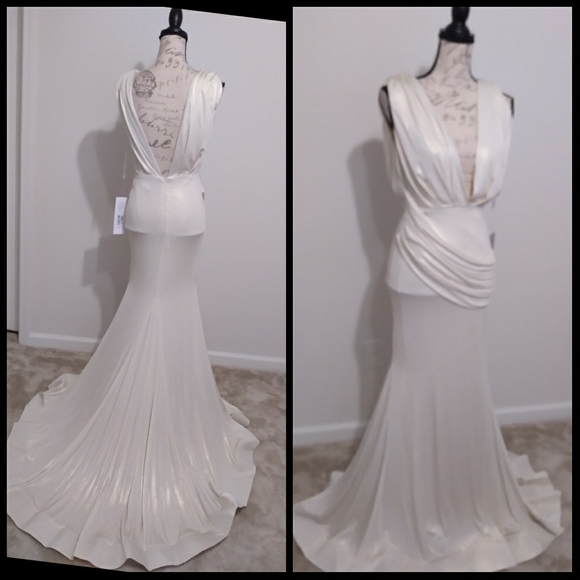 ***SOLD OUT***Jovani sexy formal dress - Picture 3 of 4